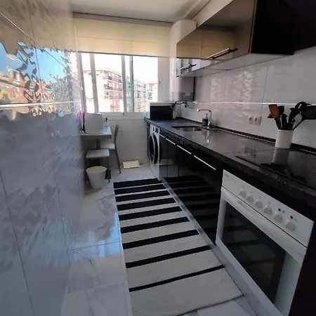 Apartment Near Shopping Centers